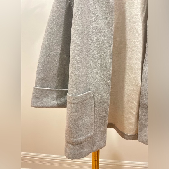 Blazer - Picture 4 of 5